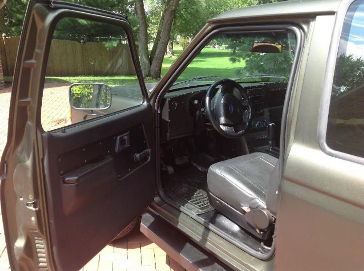 Stealth Bronco II Interior and door panels