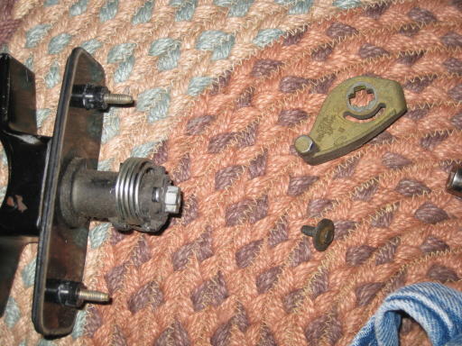 Remove arm from handle