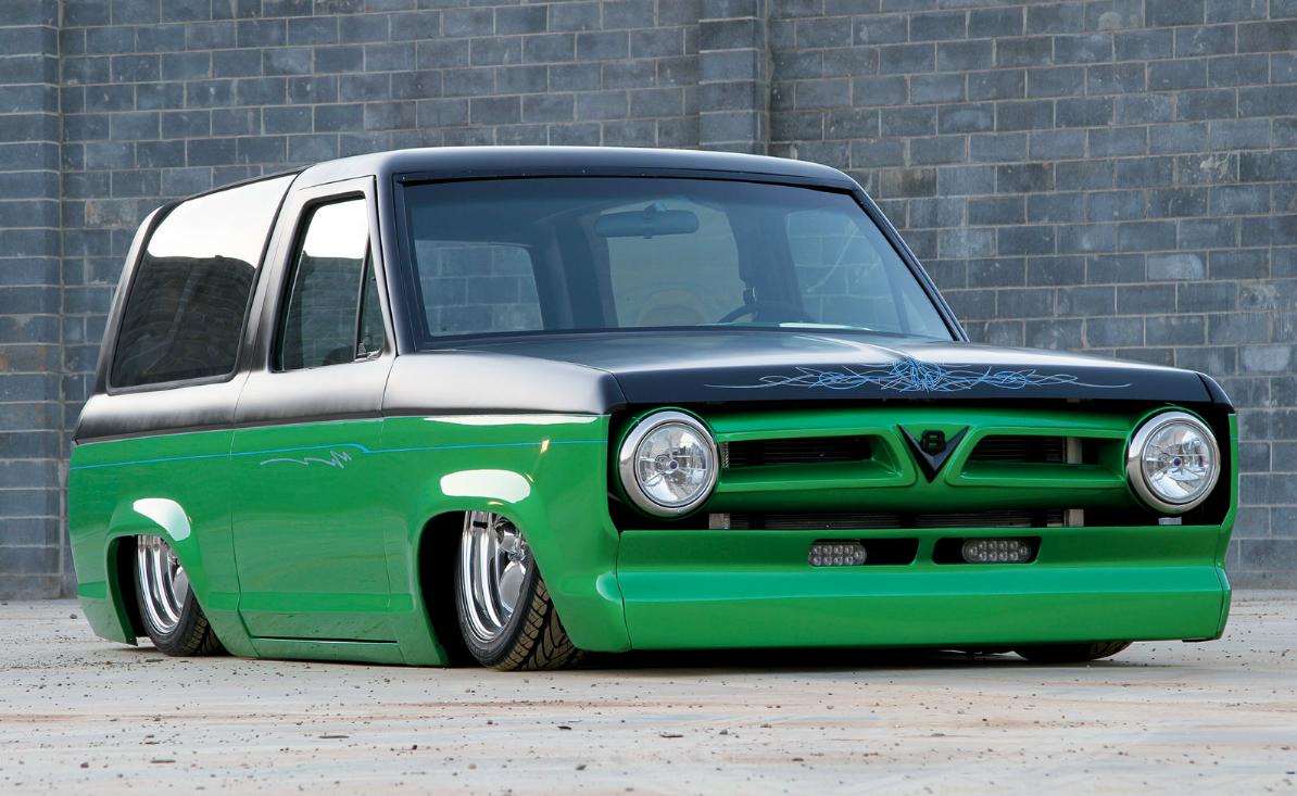 Flat B2 - 1984 Ford Bronco II Lowrider