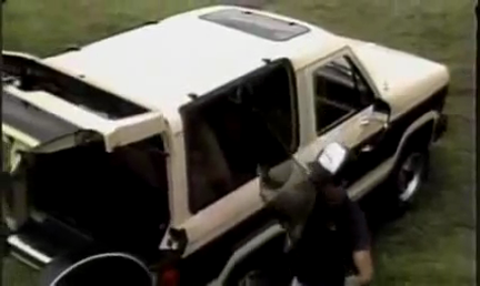 Ford Bronco II Quarter Flip Removable Window Removal Step 2