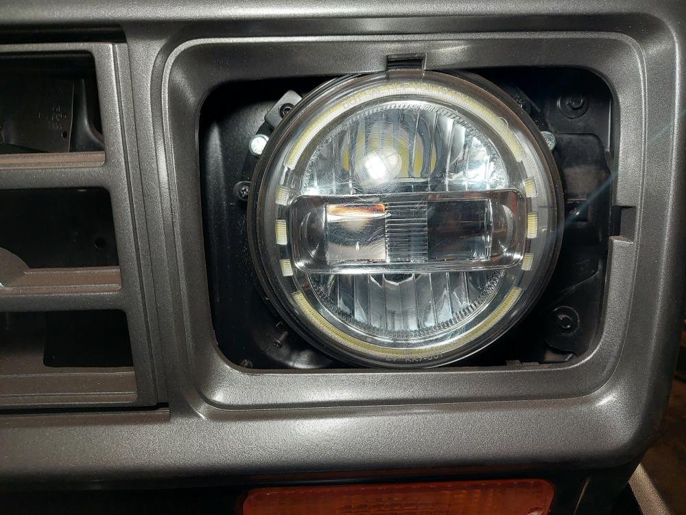 How to convert to round headlight