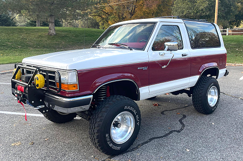 1989 Ford Bronco II 4×4 With Brush Guard & Winch