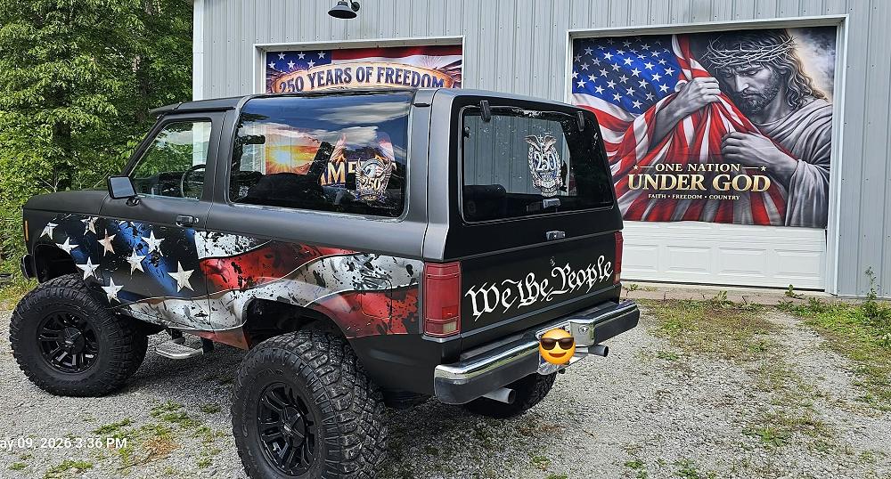 America 250 Patriotic Ford Bronco II - Rear